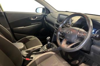 HYUNDAI KONA 1.0 T-GDi Blue Drive Premium SUV 5dr Petrol Manual Euro 6 (s/s) 