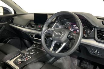AUDI Q5 2.0 TDI 40 Sport SUV 5dr Diesel S Tronic quattro Euro 6 (s/s) (1