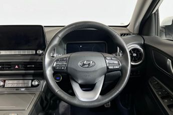 HYUNDAI KONA 64kWh Premium SUV 5dr Electric Auto (10.5kW Charger) (204 ps)