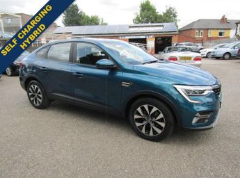 RENAULT ARKANA 1.6 E-TECH Iconic SUV 5dr Petrol Hybrid Automatic 2WD Euro 6 (s/
