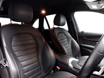 MERCEDES-BENZ GLC 2.0 GLC220d AMG Line (Premium) SUV 5dr Diesel G-Tronic+ 4MATIC E