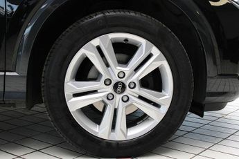 AUDI Q2 1.5 TFSI CoD 35 Sport SUV 5dr Petrol S Tronic Euro 6 (s/s) (150 