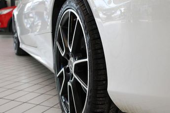 MERCEDES-BENZ C-CLASS 2.0 C300d AMG Line (Premium) Coupe 2dr Diesel G-Tronic+ Euro 6 (