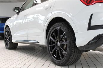 AUDI Q3 2.5 RS SPORTBACK TFSI QUATTRO 5d 395 BHP