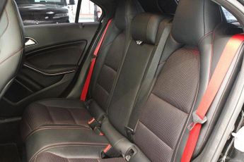 MERCEDES-BENZ A-CLASS 2.0 A250 AMG (Premium) Hatchback 5dr Petrol 7G-DCT 4MATIC Euro 6