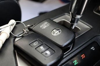 TOYOTA RAV4 2.5 VVT-h Excel SUV 5dr Petrol Hybrid CVT 4WD Euro 6 (s/s) (Safe