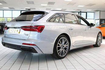 AUDI A6 AVANT 2.0 TDI 40 Black Edition Estate 5dr Diesel S Tronic quattro Euro