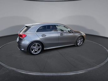 MERCEDES-BENZ A CLASS 2.0 A220d AMG Line Hatchback 5dr Diesel 8G-DCT Euro 6 (s/s) (190