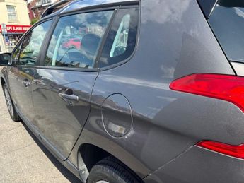 PEUGEOT 2008 1.6 e-HDi Active SUV 5dr Diesel EGC Euro 5 (s/s) (92 ps)