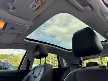 VAUXHALL GRANDLAND X 1.5 Turbo D BlueInjection Elite Nav SUV 5dr Diesel Auto 8Spd Eur