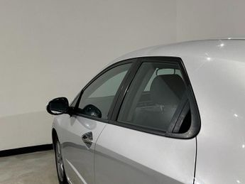 HONDA CIVIC 1.4 i-VTEC Si Hatchback 5dr Petrol Manual (135 g/km, 98 bhp)
