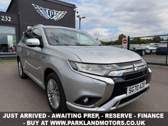 Mitsubishi Outlander 2.4h TwinMotor 13.8kWh Dynamic SUV 5dr Petrol Plug-in Hybrid CVT