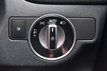 MERCEDES-BENZ GLA 2.0 GLA250 AMG Line SUV 5dr Petrol 7G-DCT 4MATIC Euro 6 (s/s) (2