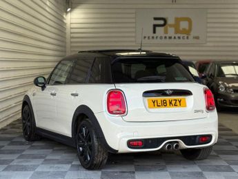 MINI HATCH 2.0 Cooper S Hatchback 5dr Petrol Steptronic Euro 6 (s/s) (192 p