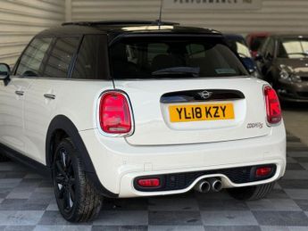 MINI HATCH 2.0 Cooper S Hatchback 5dr Petrol Steptronic Euro 6 (s/s) (192 p