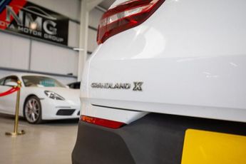 VAUXHALL GRANDLAND X 1.2 Turbo SRi Nav SUV 5dr Petrol Auto Euro 6 (s/s) (130 ps)