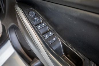 VAUXHALL GRANDLAND X 1.2 Turbo SRi Nav SUV 5dr Petrol Auto Euro 6 (s/s) (130 ps)