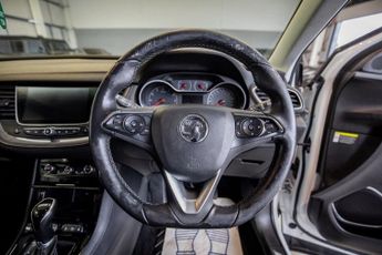 VAUXHALL GRANDLAND X 1.2 Turbo SRi Nav SUV 5dr Petrol Auto Euro 6 (s/s) (130 ps)