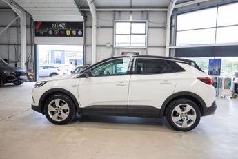 VAUXHALL GRANDLAND X 1.2 Turbo SRi Nav SUV 5dr Petrol Auto Euro 6 (s/s) (130 ps)