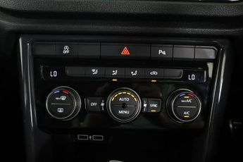 VOLKSWAGEN T-ROC 2.0 TSI SEL DSG 4Motion Euro 6 (s/s) 5dr