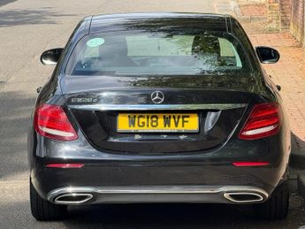 MERCEDES-BENZ E CLASS 2.0 E220d SE Saloon 4dr Diesel G-Tronic+ Euro 6 (s/s) (194 ps)