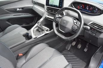PEUGEOT 3008 1.5 BlueHDi Allure Premium SUV 5dr Diesel Manual Euro 6 (s/s) (1