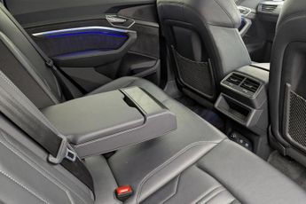 AUDI E-TRON 55 Black Edition SUV 5dr Electric Auto quattro 95kWh (408 ps)