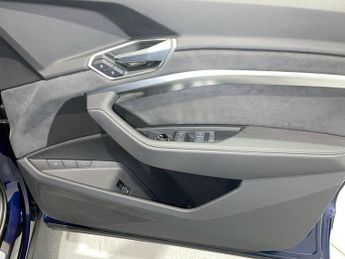 AUDI E-TRON 55 S line Sportback 5dr Electric Auto quattro 95kWh (11kW Charge