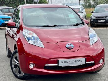 NISSAN LEAF 30kWh Tekna Hatchback 5dr Electric Auto (109 bhp)