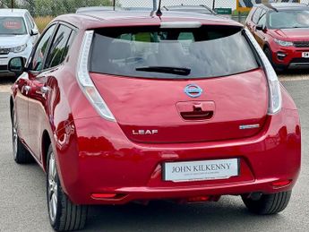 NISSAN LEAF 30kWh Tekna Hatchback 5dr Electric Auto (109 bhp)