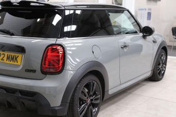 MINI HATCH 1.5 Cooper Sport Hatchback 3dr Petrol Steptronic Euro 6 (s/s) (1