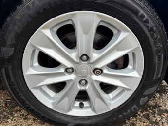 HONDA JAZZ 1.4 i-VTEC ES Hatchback 5dr Petrol CVT Euro 5 (99 ps)
