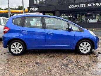 HONDA JAZZ 1.4 i-VTEC ES Hatchback 5dr Petrol CVT Euro 5 (99 ps)