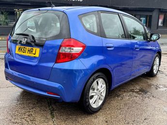HONDA JAZZ 1.4 i-VTEC ES Hatchback 5dr Petrol CVT Euro 5 (99 ps)