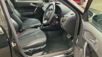 AUDI A1 1.4 TFSI S line Sportback 5dr Petrol S Tronic Euro 6 (s/s) (Nav)