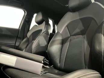 AUDI A1 1.4 TFSI S line Sportback 5dr Petrol S Tronic Euro 6 (s/s) (Nav)