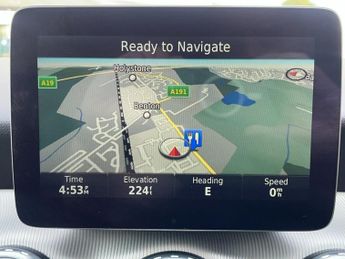 MERCEDES-BENZ GLA 2.1 GLA220d Sport (Executive) SUV 5dr Diesel 7G-DCT 4MATIC Euro 