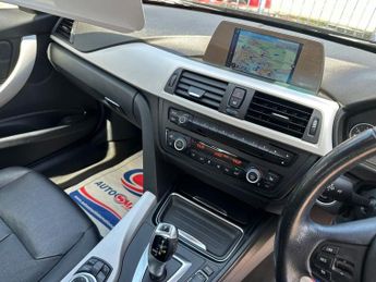 BMW 3 SERIES 320D BUSINESS EFFICIENT DYNAMICS 4dr  AUTO  161 BHP