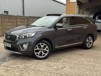 KIA SORENTO 2.2 CRDi KX-4 SUV 5dr Diesel Auto AWD Euro 6 (197 bhp)