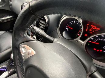 NISSAN JUKE 1.6 Tekna SUV 5dr Petrol XTRON Euro 5 (117 ps)