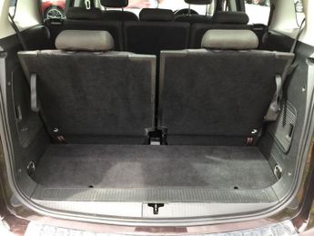 VAUXHALL ZAFIRA TOURER 1.4i Turbo Exclusiv MPV 5dr Petrol Manual Euro 6 (140 ps)