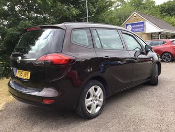 VAUXHALL ZAFIRA TOURER 1.4i Turbo Exclusiv MPV 5dr Petrol Manual Euro 6 (140 ps)