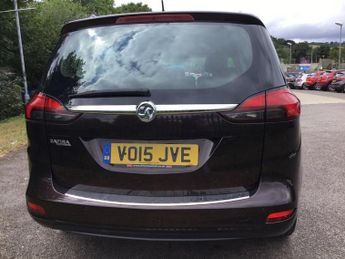 VAUXHALL ZAFIRA TOURER 1.4i Turbo Exclusiv MPV 5dr Petrol Manual Euro 6 (140 ps)