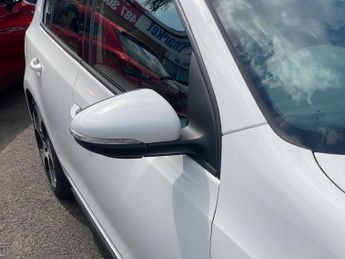 VOLKSWAGEN GOLF 2.0 TSI GTI Hatchback 5dr Petrol Manual Euro 5 (210 ps)