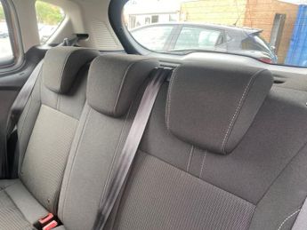 FORD B-MAX 1.6 Zetec MPV 5dr Petrol Powershift Euro 5 (105 ps)