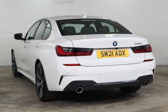 BMW 3 SERIES 2.0 330e 12kWh M Sport Auto xDrive Euro 6 (s/s) 4dr