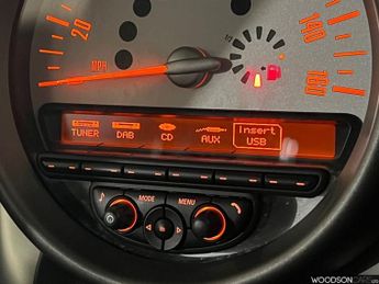 MINI COUNTRYMAN 1.6 Cooper SUV 5dr Petrol Steptronic Euro 5 (122 ps)