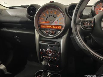 MINI COUNTRYMAN 1.6 Cooper SUV 5dr Petrol Steptronic Euro 5 (122 ps)