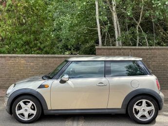 MINI HATCH 1.6 One Hatchback 3dr Petrol Manual Euro 5 (98 ps)