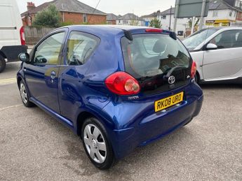 TOYOTA AYGO 1.0 VVT-i Blue Hatchback 3dr Petrol MultiMode Euro 4 (67 bhp)